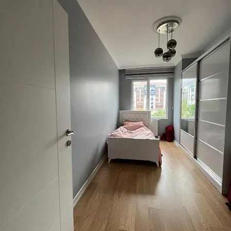 Apartment شقة للبيع في اسطنبول